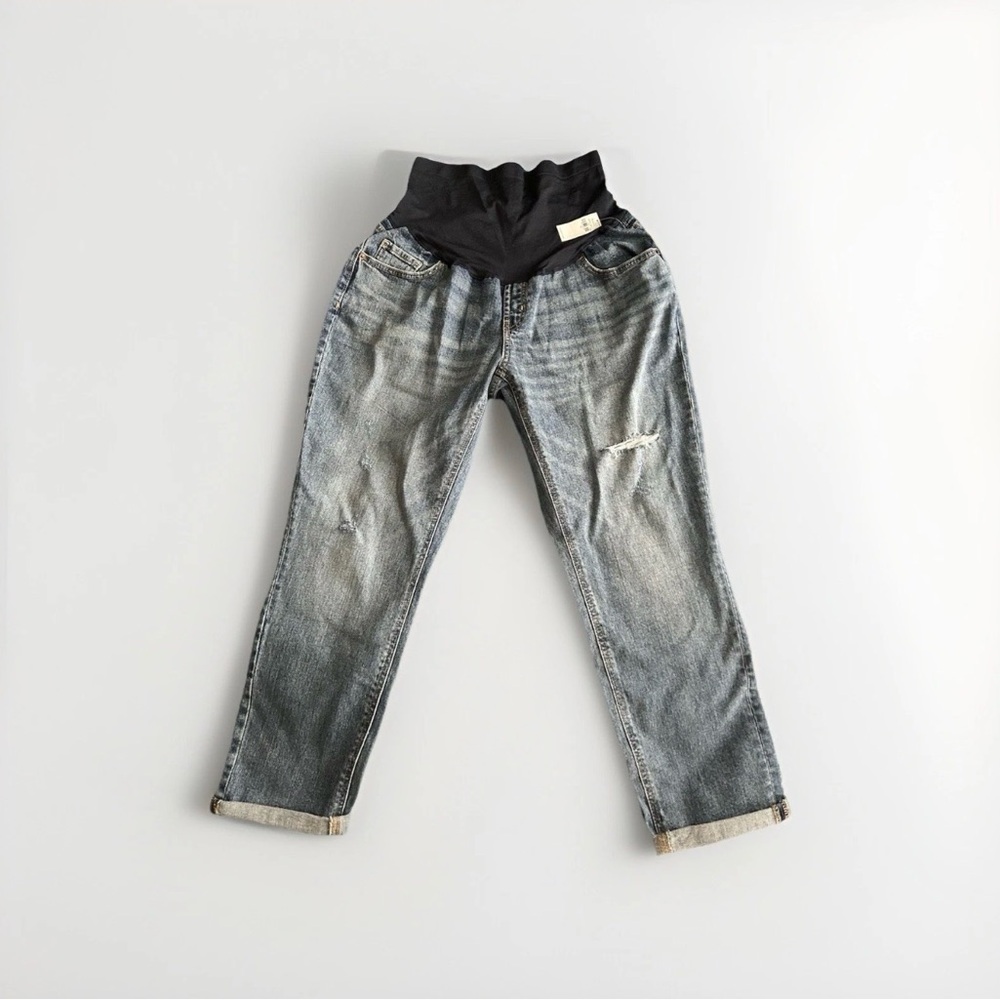 Old Navy Maternity Boyfriend Jeans Size 12, Medium Wash, Distressed